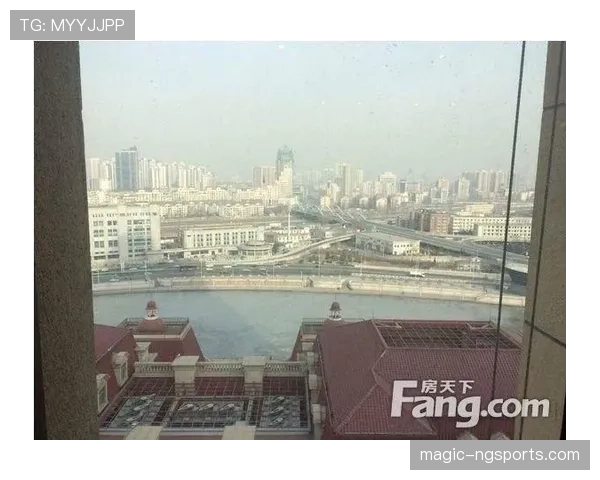 仲满今天又换了副豪宅钥匙,普通人连门都摸不到啊? 仲满今天又换了副豪宅钥匙,普通人连门都摸不到啊?